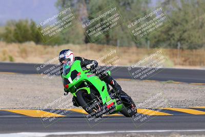 media/Oct-09-2022-SoCal Trackdays (Sun) [[95640aeeb6]]/Turn 3 (930am)/
